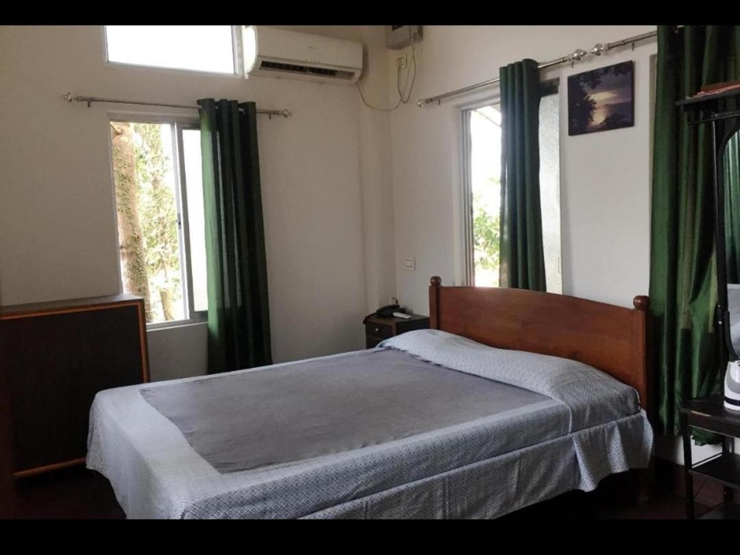 גווהטי Hilltop Lodge מראה חיצוני תמונה